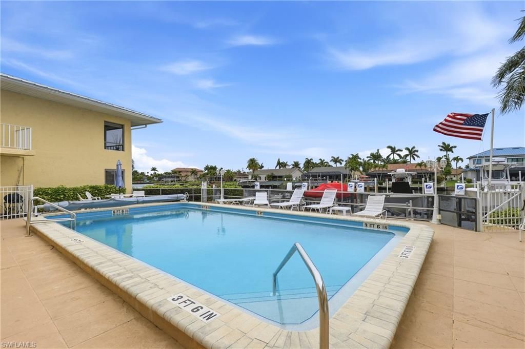 1927 SE 40th Ter , Unit 107, Cape Coral, FL 33904 Photo