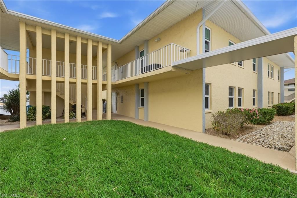 1927 SE 40th Ter , Unit 107, Cape Coral, FL 33904 Photo