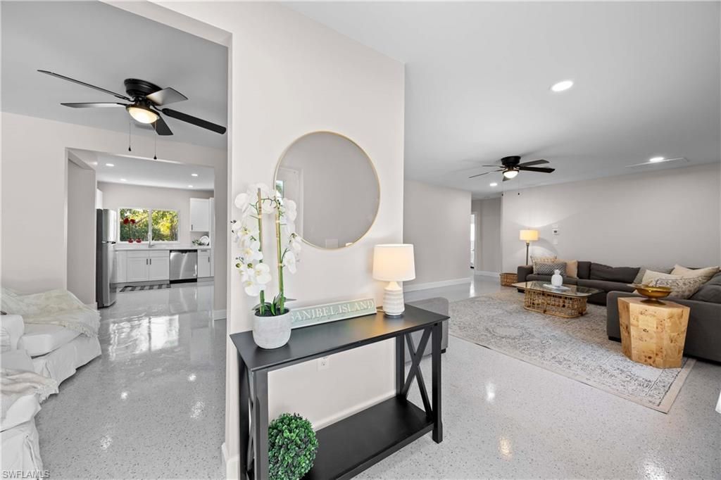 887 Casa Ybel Rd, Sanibel, FL 33957 Photo