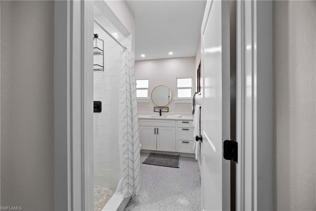 887 Casa Ybel Rd, Sanibel, FL 33957 Photo