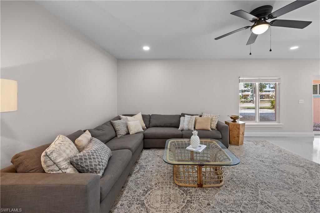 887 Casa Ybel Rd, Sanibel, FL 33957 Photo