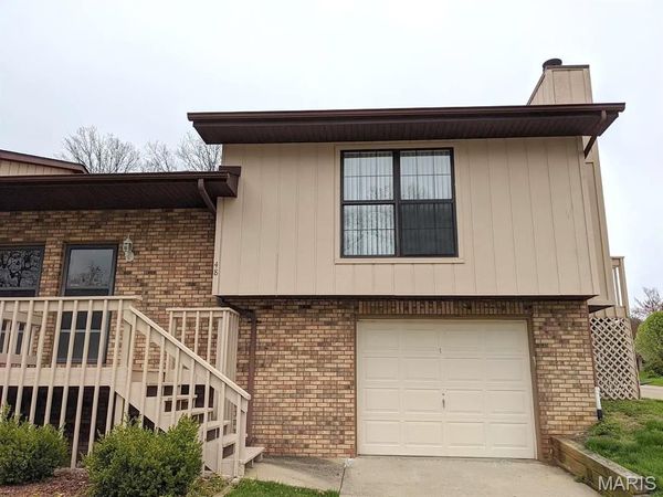 48 RAMONA Drive , Shiloh, IL 62221