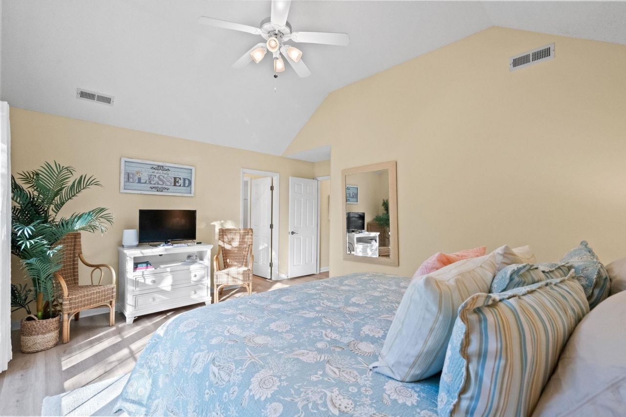 1004 Sand Dollar Ct. Photo 24