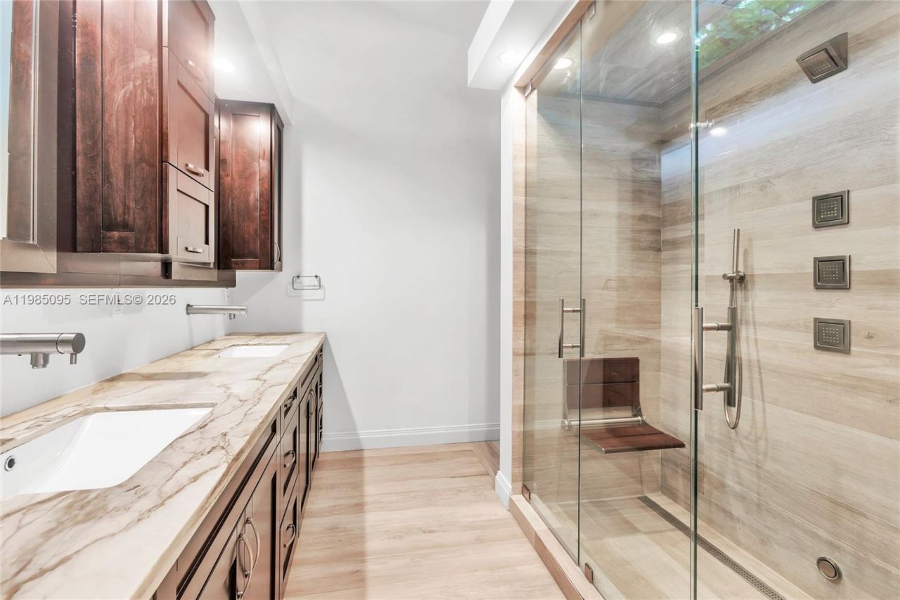 776 NE 74th St, Miami, FL 33138 Photo