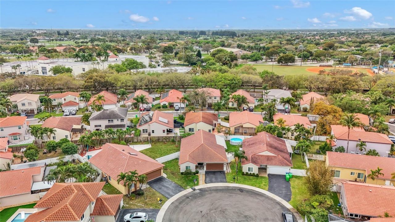 12742 NW 11th Pl , Sunrise, FL 33323 Photo