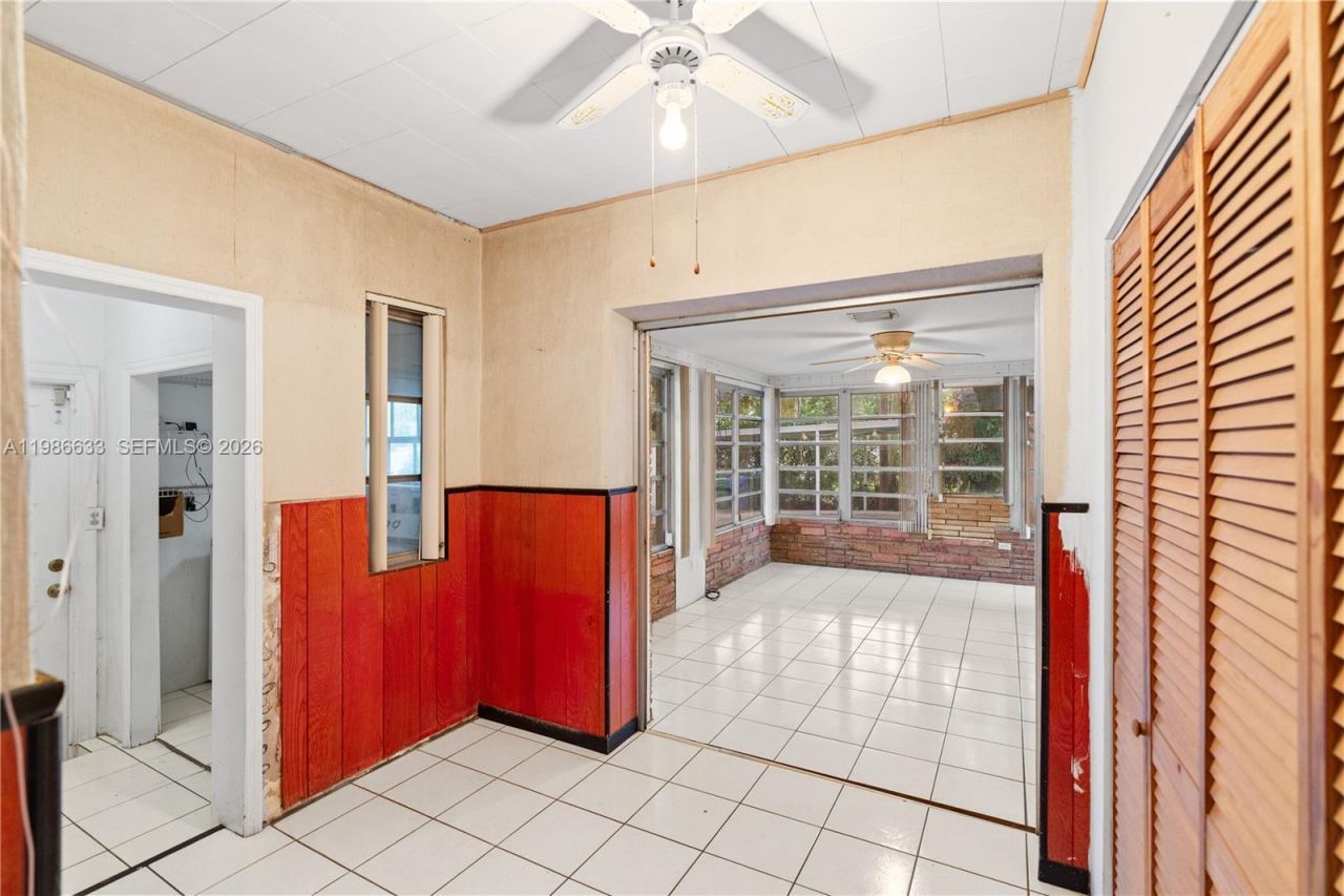 1941 SW 18th St , Miami, FL 33145 Photo