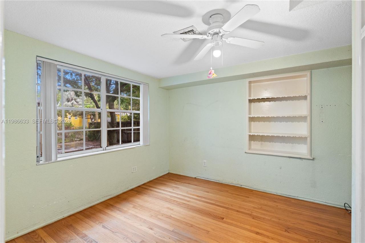 1941 SW 18th St , Miami, FL 33145 Photo