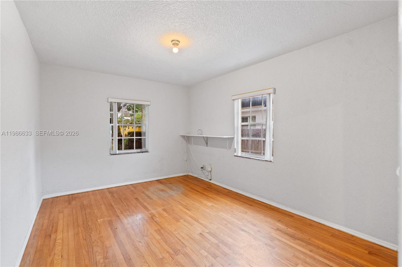 1941 SW 18th St , Miami, FL 33145 Photo