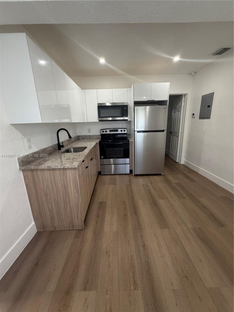 5601 NW 31st Ave , Unit B, Miami, FL 33142 Photo