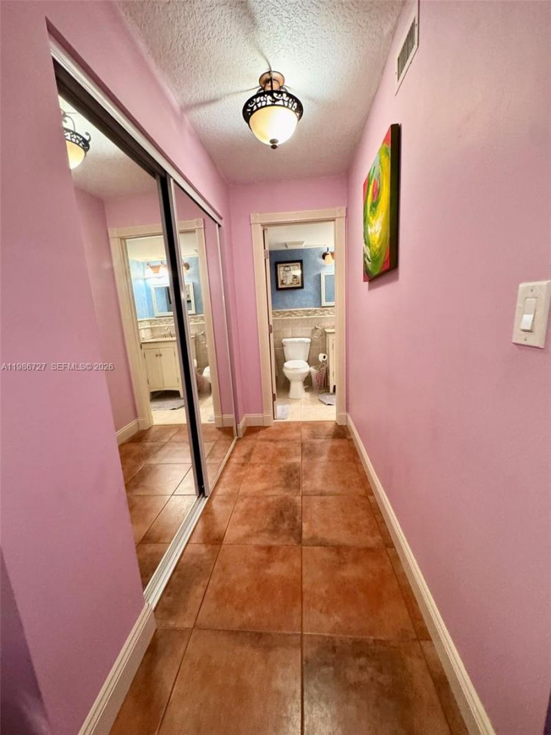 3909 N Ocean Blvd , Unit 208, Fort Lauderdale, FL 33308 Photo