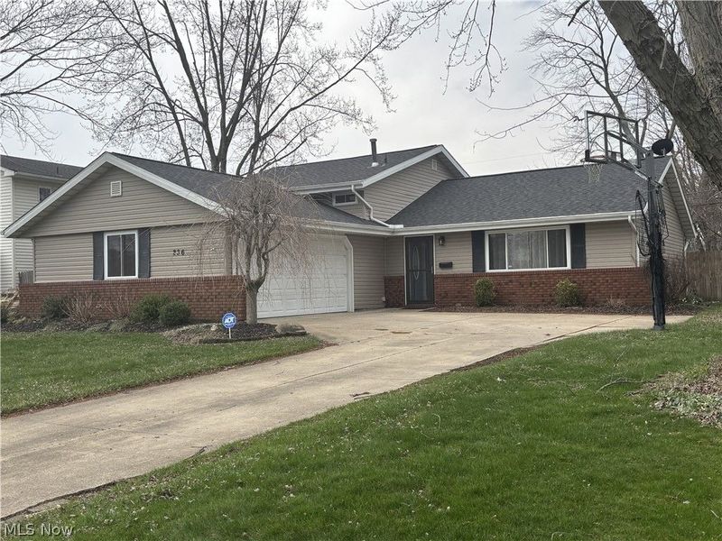 236 Northfield Drive, Elyria, OH 44035 Photo 1