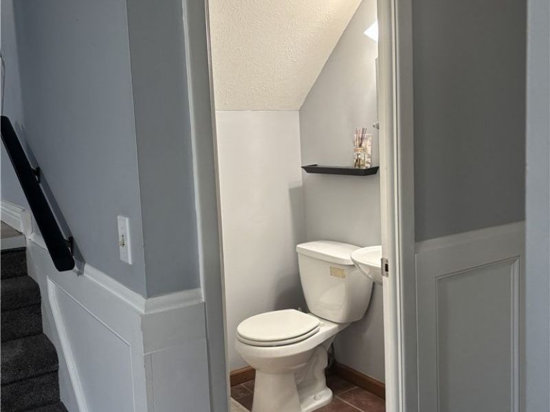 236 Northfield Drive , Elyria, OH 44035 Photo 12