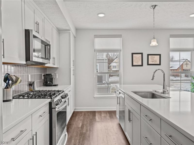 12023 Ashbury Avenue, Cleveland, OH 44128 Photo 21