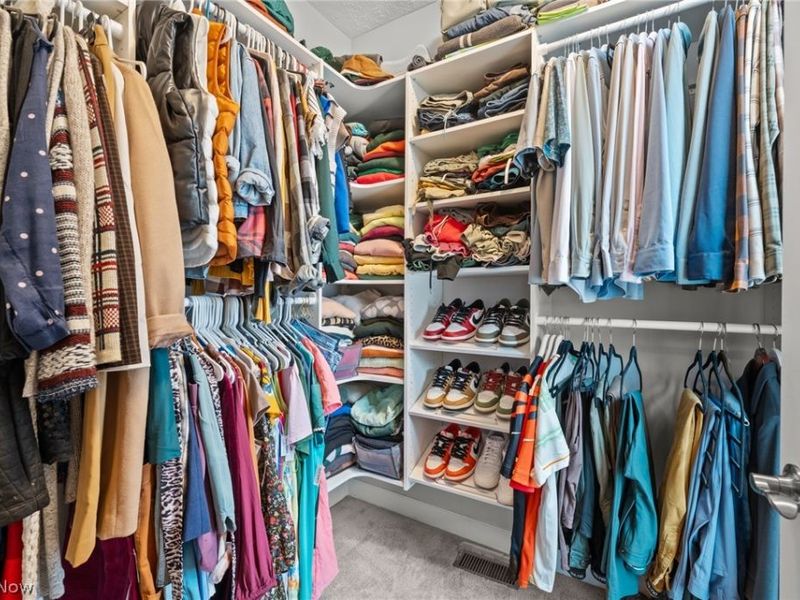 12023 Ashbury Avenue, Cleveland, OH 44128 Photo 32