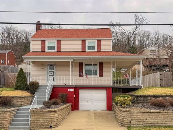 237 E Fairmont Avenue, Trafford, PA 15085