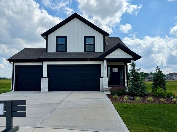 1400 N 157th Lane, Basehor, KS 66007