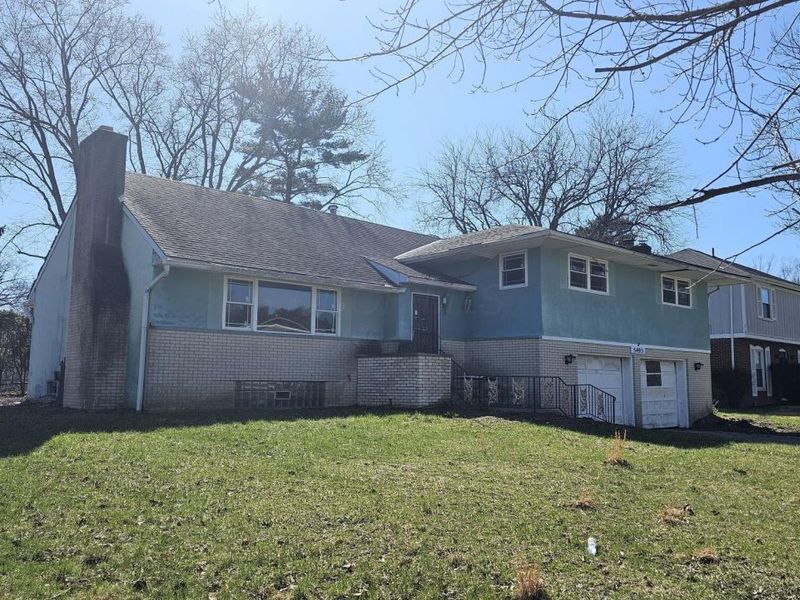 5495 Bradbury Lane, Columbus, OH 43232 Photo 3