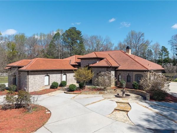 2552 Rosebud Road, Grayson, GA 30017