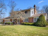 401 E Side Drive, Geneva, IL 60134 primary photo