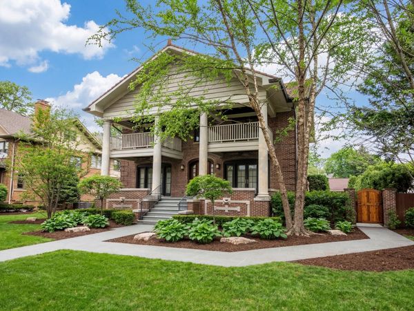 711 Jackson Avenue, River Forest, IL 60305