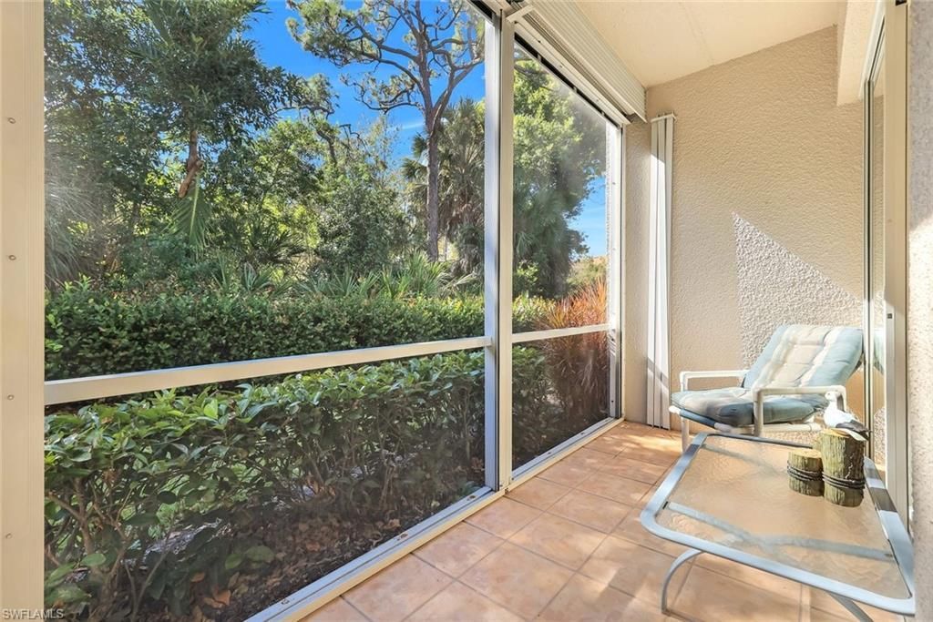 14530 Red Fox Run, Unit 215, Naples, FL 34110 Photo
