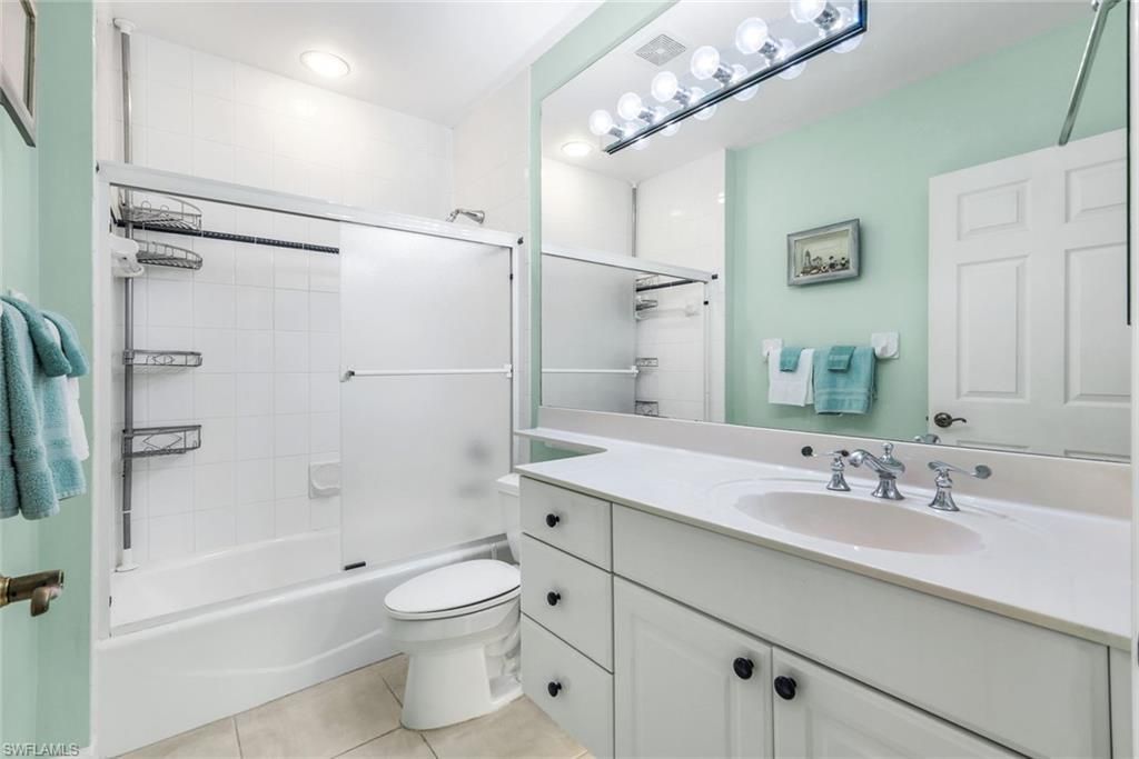 14530 Red Fox Run, Unit 215, Naples, FL 34110 Photo