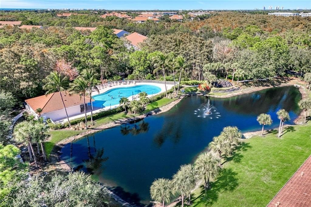 14530 Red Fox Run, Unit 215, Naples, FL 34110 Photo