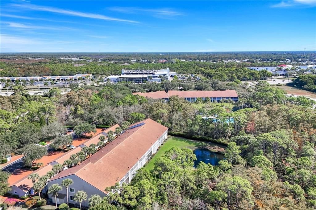 14530 Red Fox Run, Unit 215, Naples, FL 34110 Photo