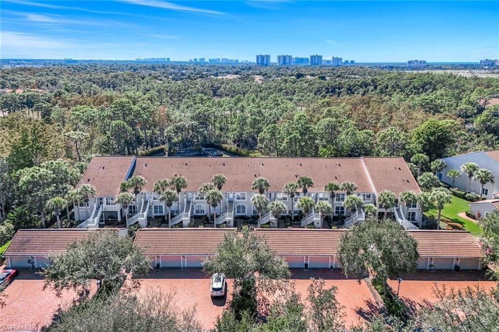 14530 Red Fox Run, Unit 215, Naples, FL 34110 Photo