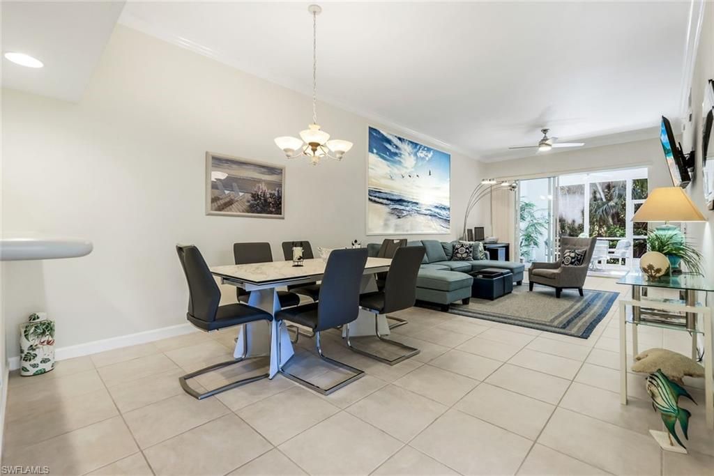 14530 Red Fox Run, Unit 215, Naples, FL 34110 Photo