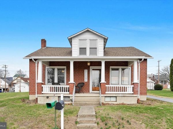 614 FLORENCE AVENUE, HAMBURG, PA 19526