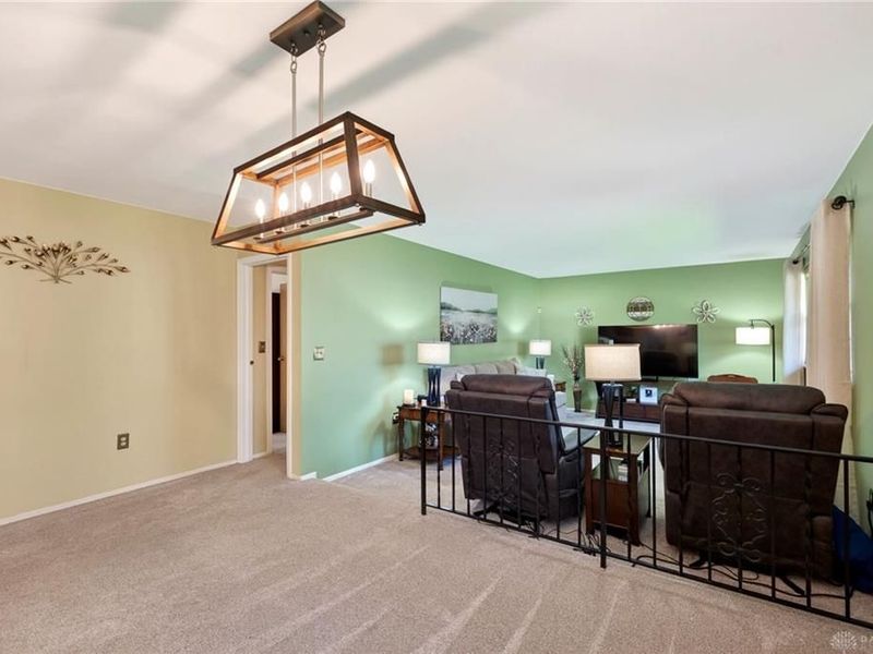 5907 Red Coach Road, Washington Township, OH 45429 Photo 9