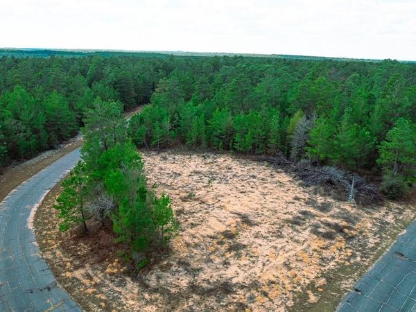 2146 Rockford Drive, Chipley, FL 32428