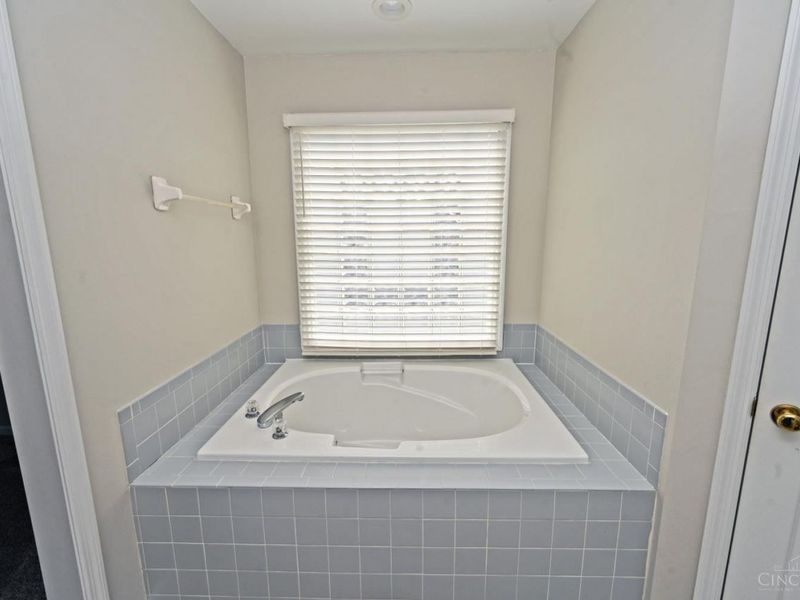 9665 New Castle Court, Deerfield Twp., OH 45040 Photo 24