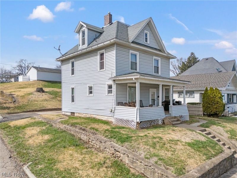 831 9th Street SW, Massillon, OH 44647 Photo 3