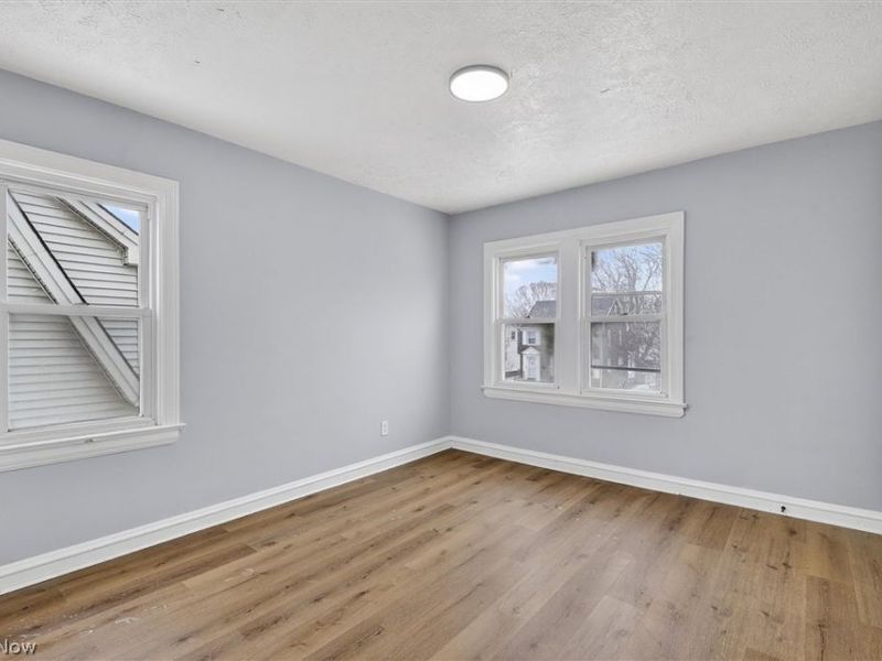 231 E 210th Street , Euclid, OH 44123 Photo 22