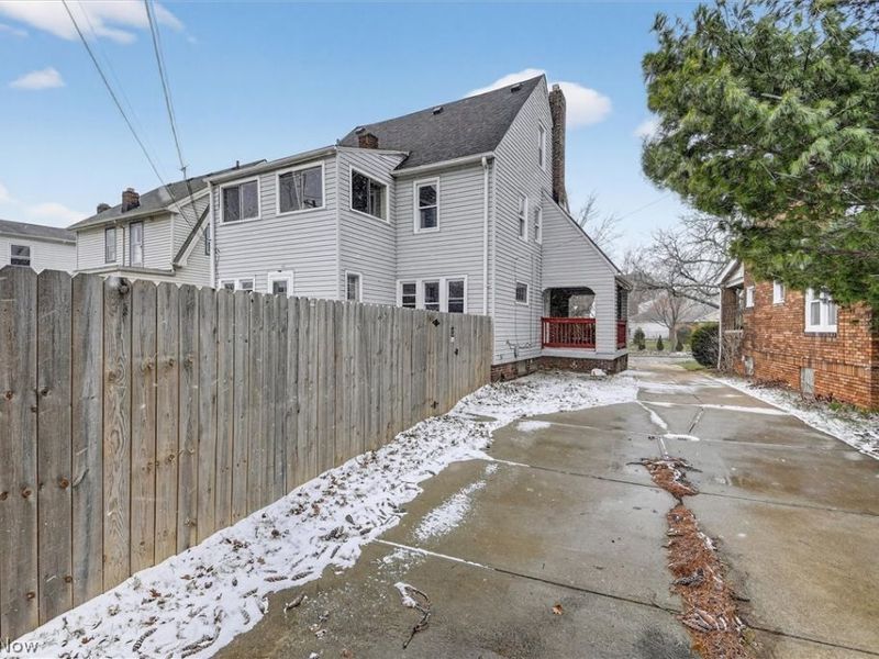 231 E 210th Street , Euclid, OH 44123 Photo 34