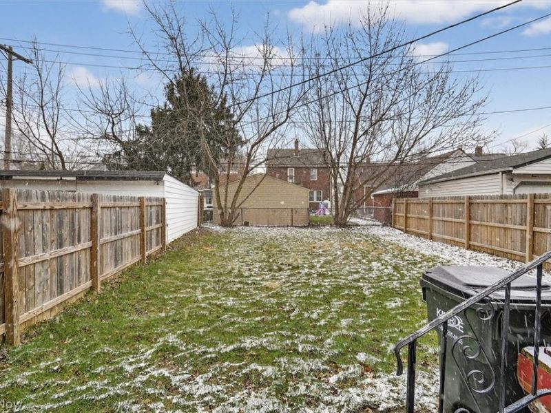 231 E 210th Street , Euclid, OH 44123 Photo 35