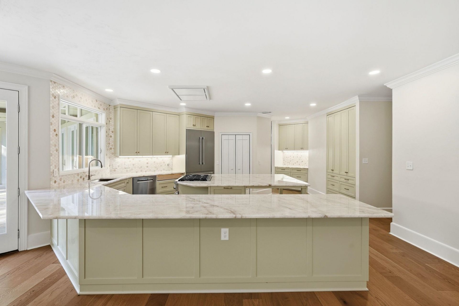 278 E Rosehill Drive, Tallahassee, FL 32312 Photo