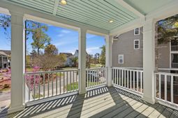 1905 Clay Lane photo 4