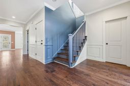 1905 Clay Lane photo 4