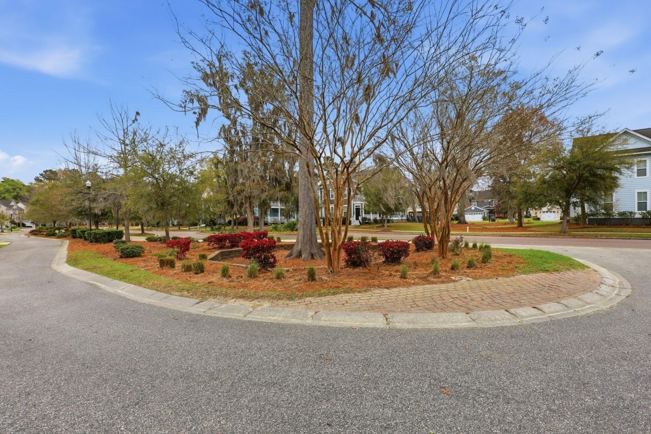 1905 Clay Lane Photo 49