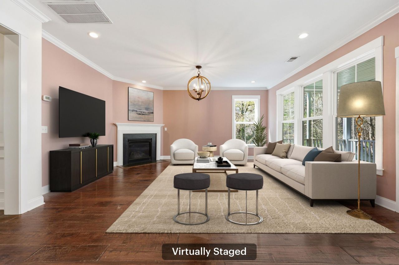 1905 Clay Lane Photo 8