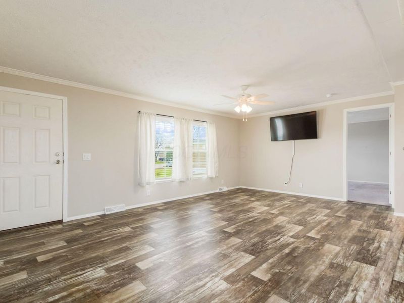 220 Woodcrest Drive, Marysville, OH 43040 Photo 8