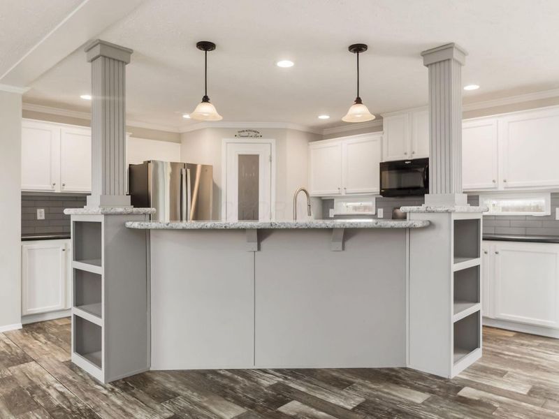 220 Woodcrest Drive, Marysville, OH 43040 Photo 9