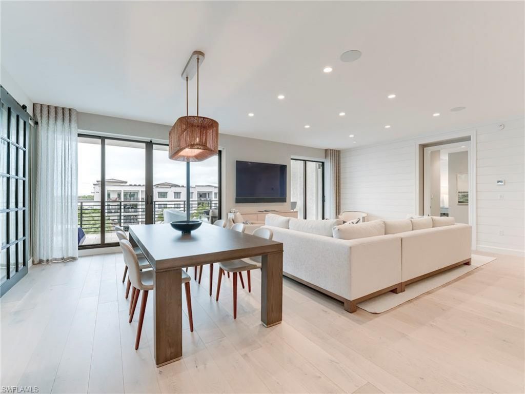 1125 Central Ave, Unit 574, Naples, FL 34102 Photo