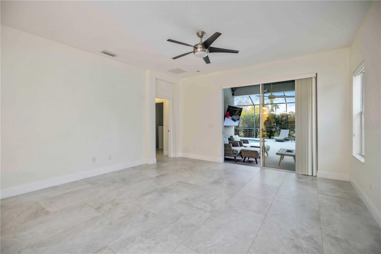 12146 Longview Lake Circle, Bradenton, FL 34211 Photo