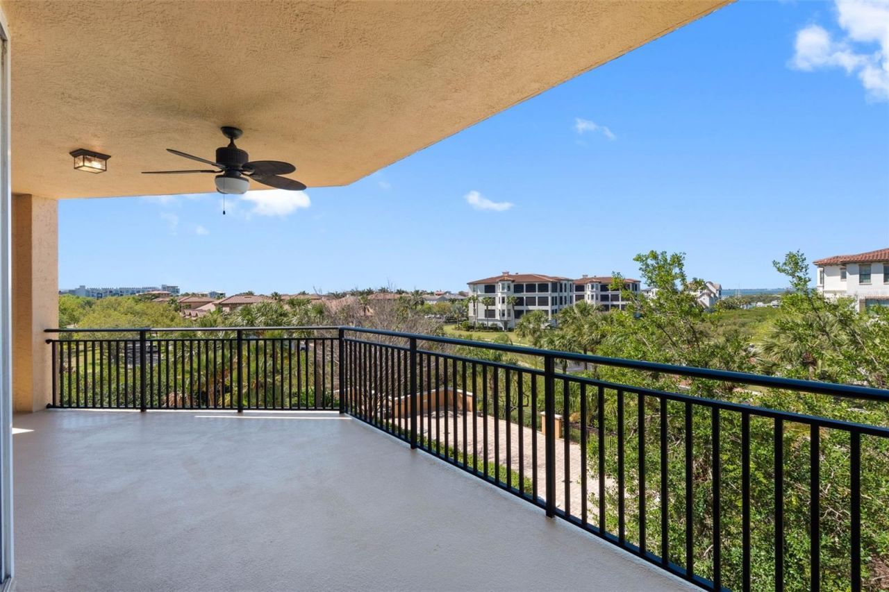 5823 Bowen Daniel Drive, Unit 401, Tampa, FL 33616 Photo