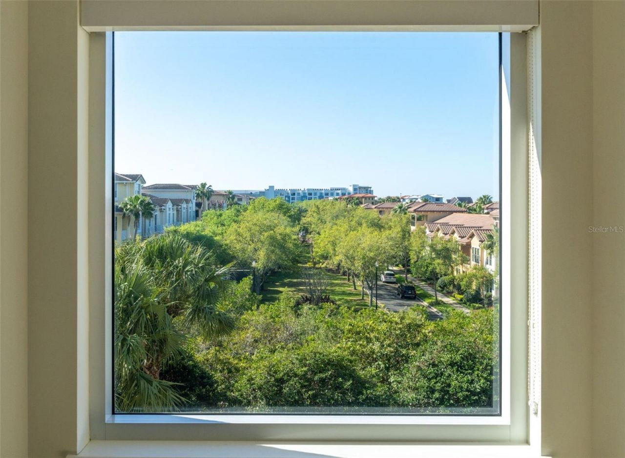 5823 Bowen Daniel Drive, Unit 401, Tampa, FL 33616 Photo