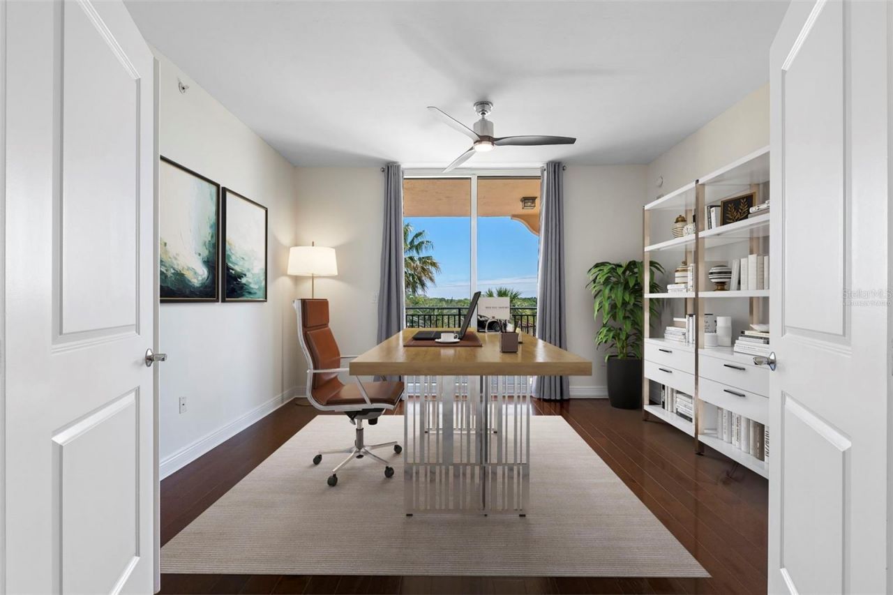 5823 Bowen Daniel Drive, Unit 401, Tampa, FL 33616 Photo